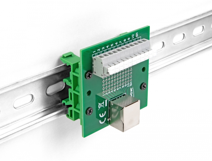 Delock RJ50 Buchse zu Terminalblock mit Drucktaster für Hutschiene #4 