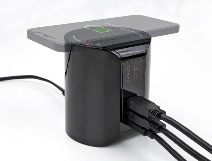 Delock USB und kabelloses Ladegerät 1 x USB Type-C™ PD + 2 x USB Typ-A mit 58 W #6 