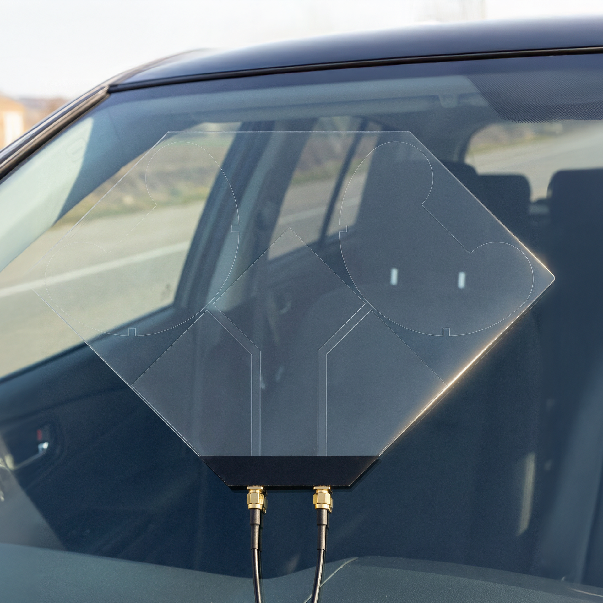 96467_FTS-Clear-Window-5G-Antenne_Fahrzeug_3