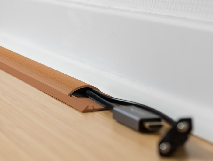 Delock Kabelkanal selbstklebend 30 x 11 mm - Länge 1 m Holzoptik #2 